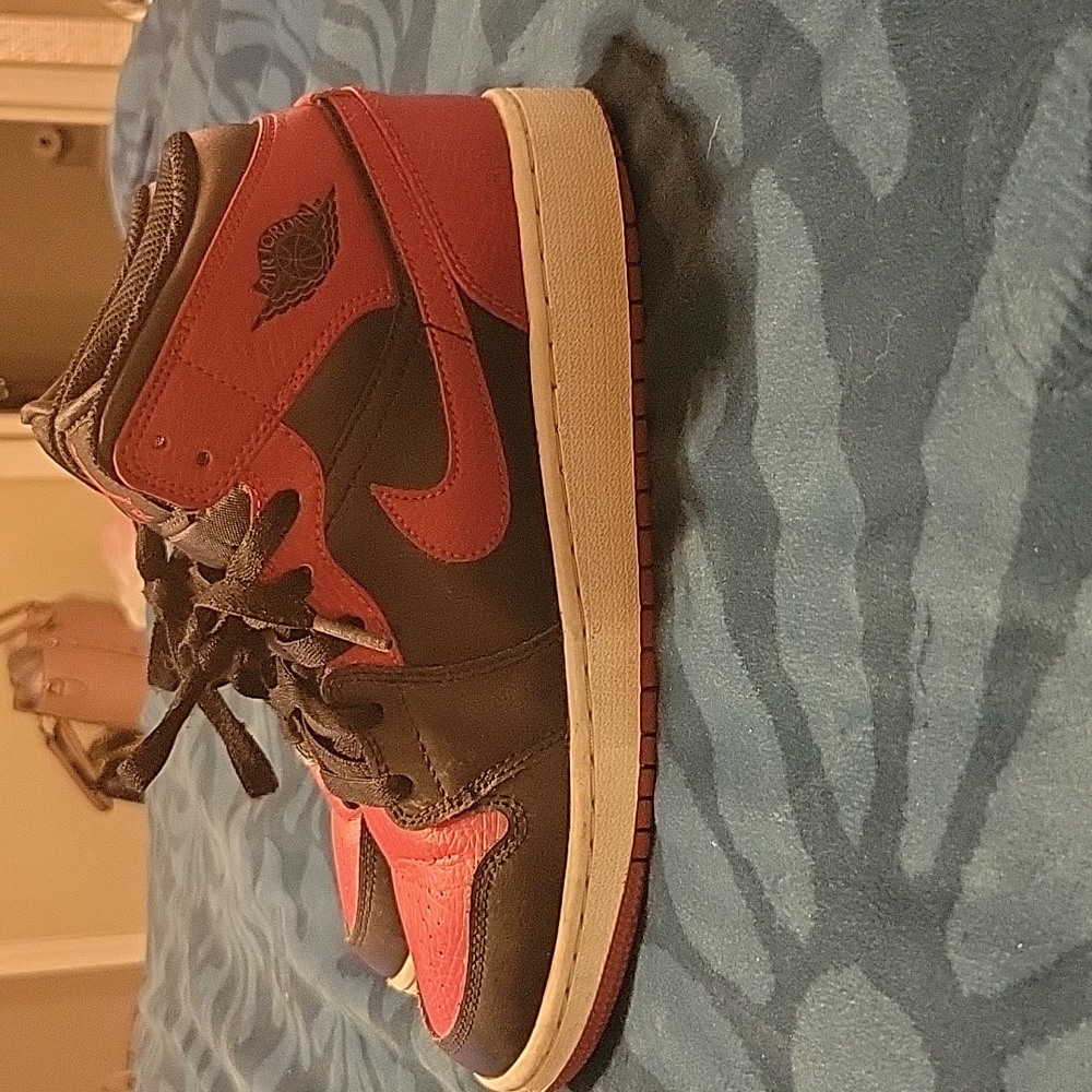 Boys shoes